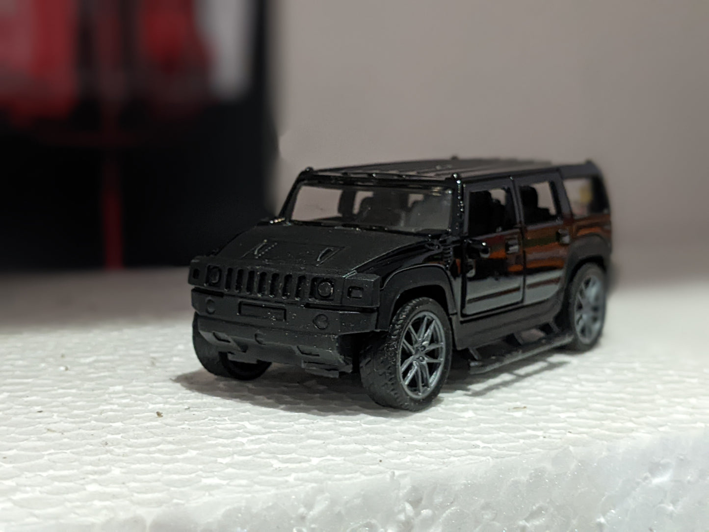 (1:43)Hummer Metal
