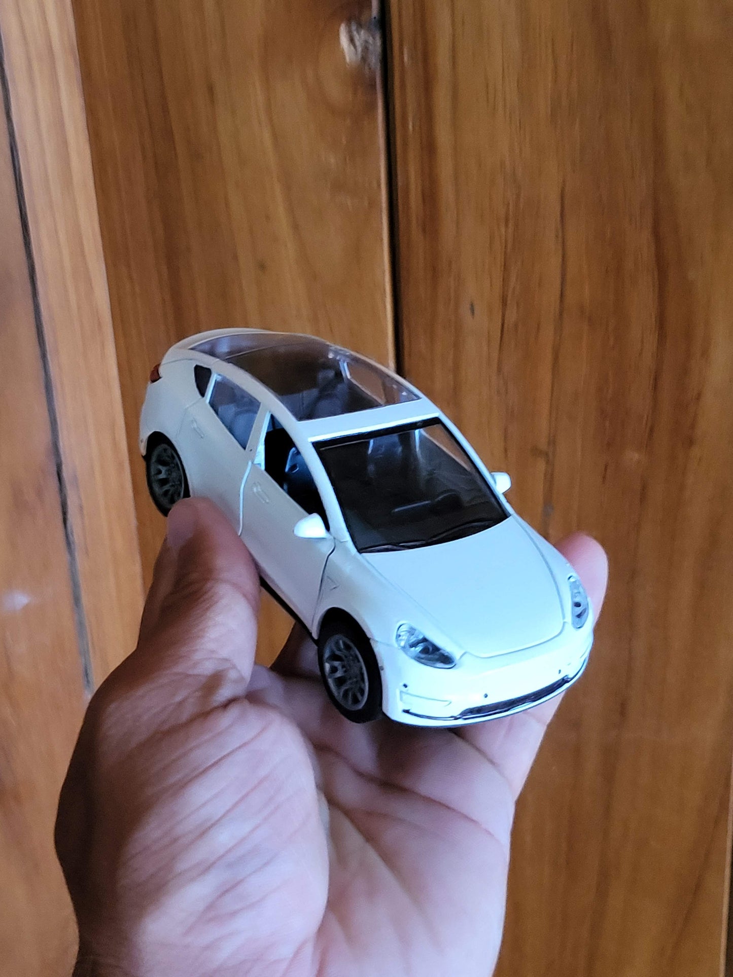 Tesla Metal