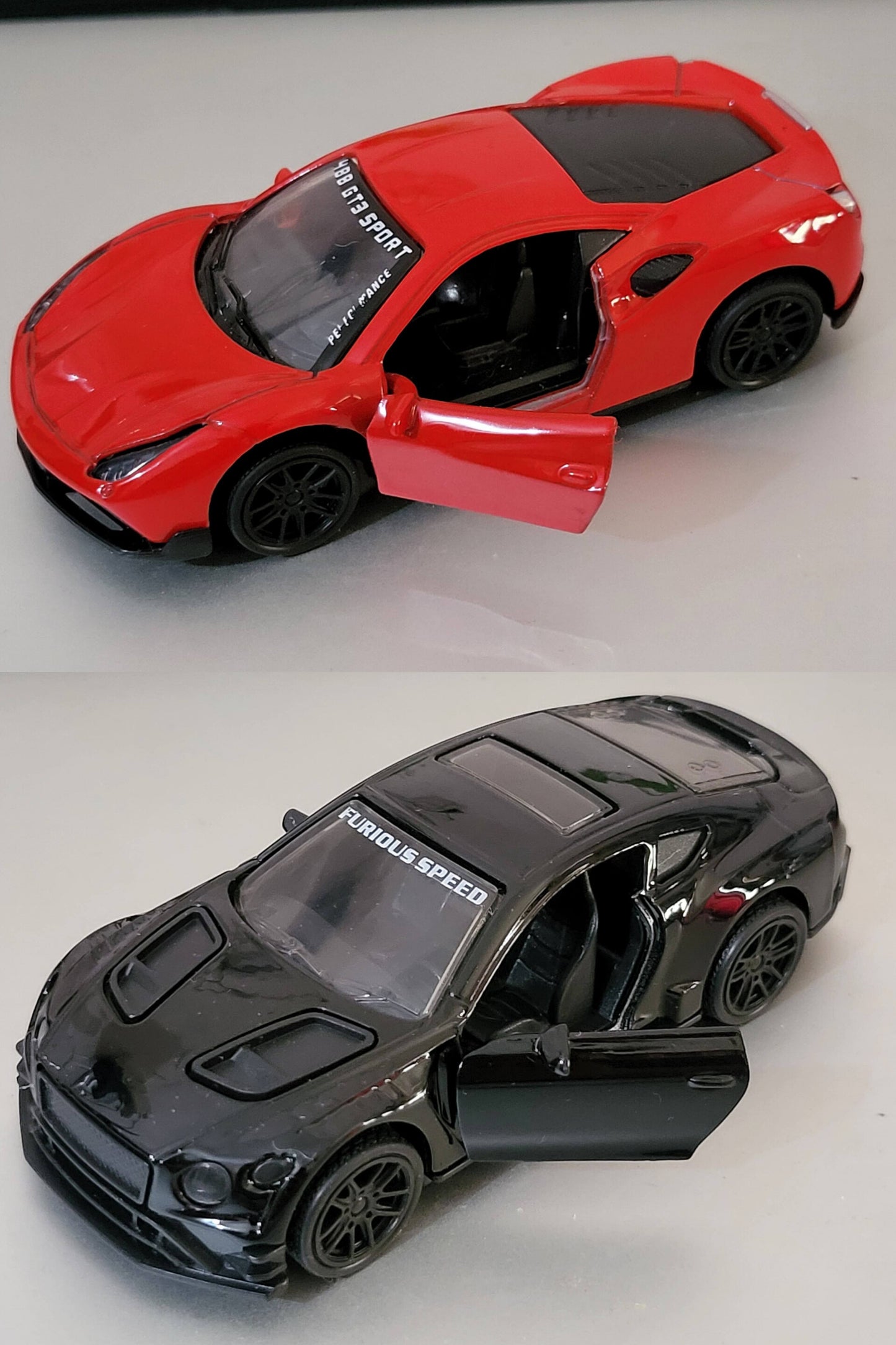 2 Metal Cars Combo (1:43)