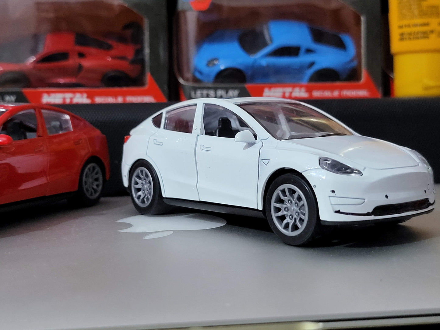 Tesla Metal