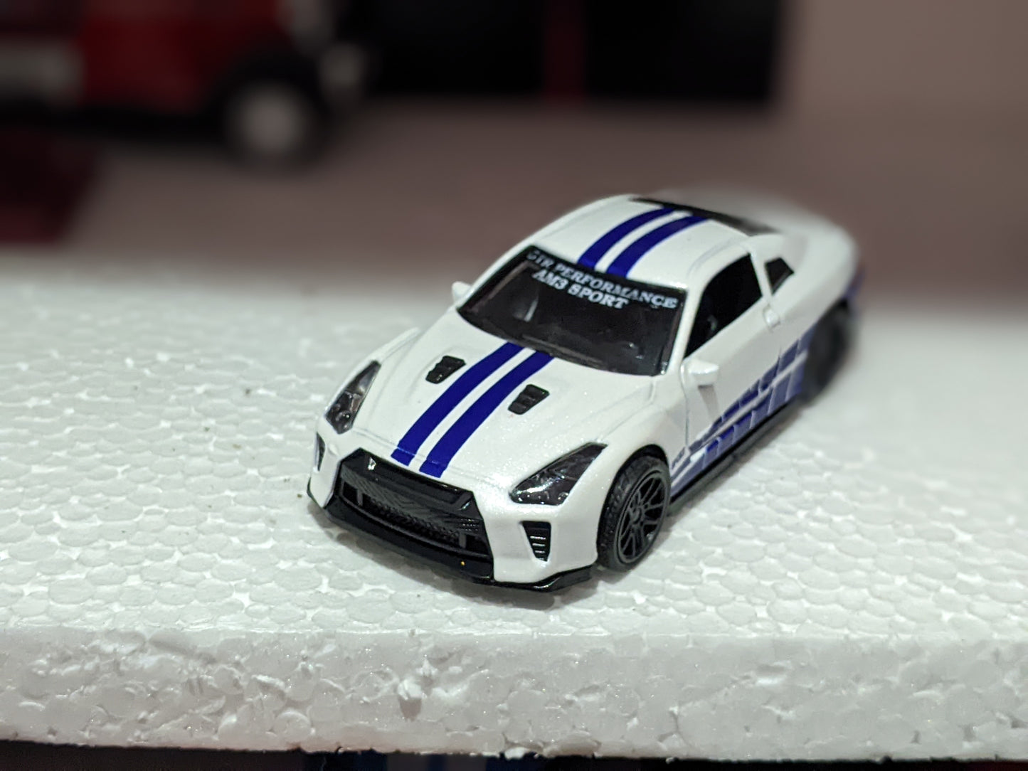 Nissan GTR (1:43) Metal