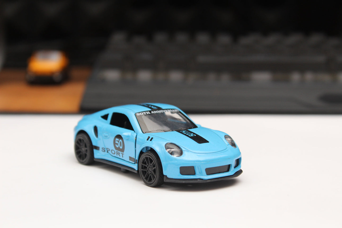 1:43 Porsche Metal