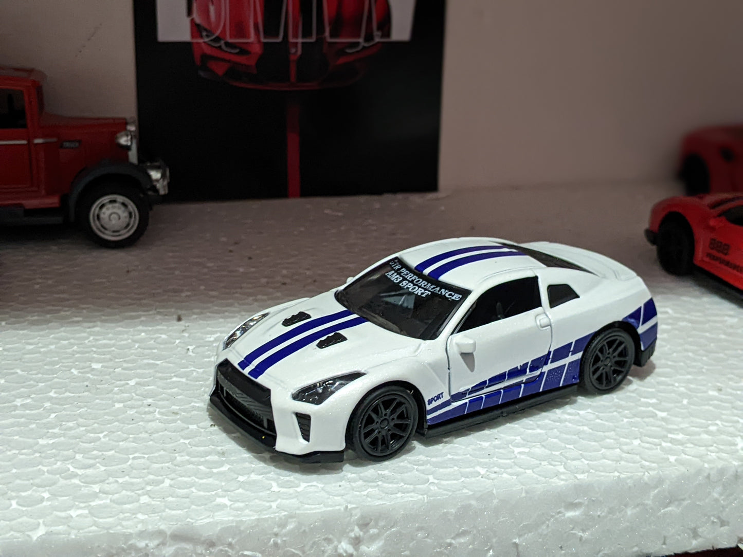 Nissan GTR (1:43) Metal