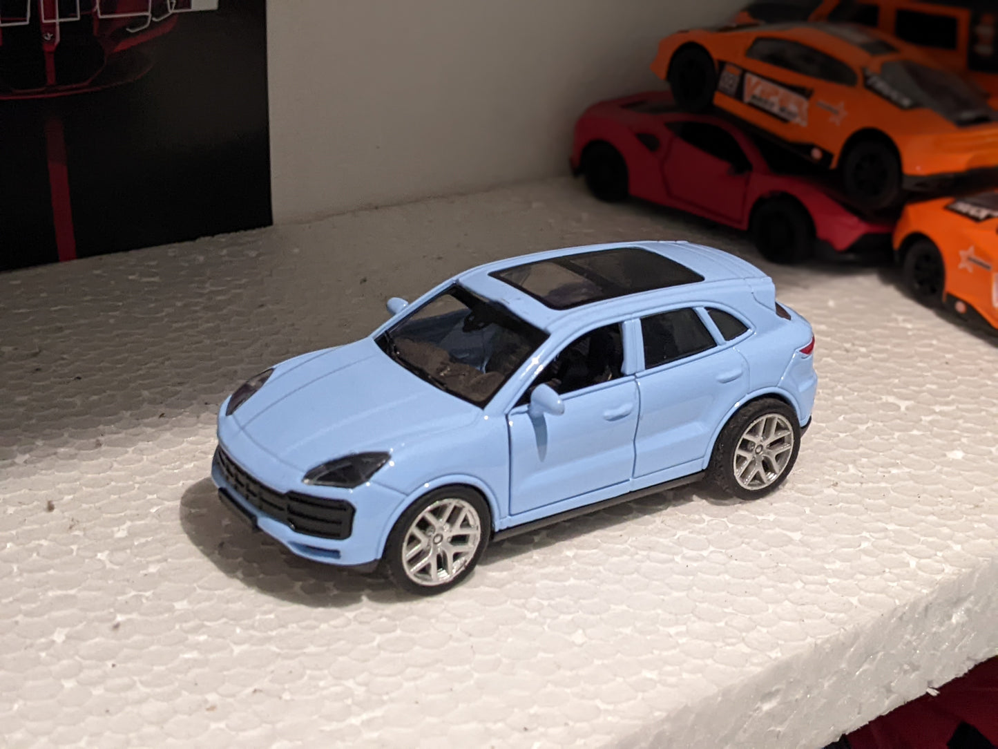 1:43 Porsche Metal